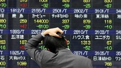 نيكي يختتم أداء فصليا ضعيفا بالارتفاع مع صعود أسهم التكنولوجيا