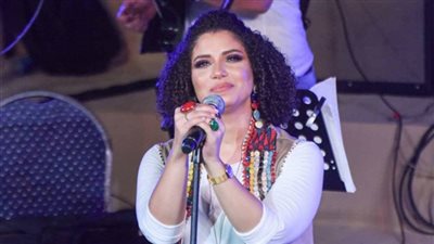 نسمة محجوب بين التراثي والمعاصر على المسرح المكشوف بالأوبرا