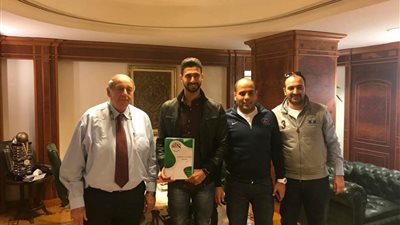 أحمد عادل عبد المنعم يوقع رسميا للمقاصة (صور)