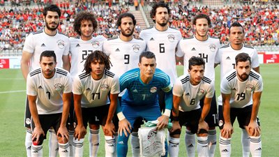 سفير مصر في روسيا: الجالية تنتظر مباريات الفراعنة بفارغ الصبر