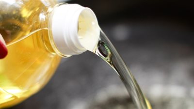 ارتفاع سعر زيت الطعام إلى 25 قرشا عام 1972