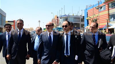 «جنينة» يغادر المحكمة عقب انتهاء جلسة الاستئناف على حكم حبسه