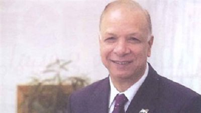 محافظ القاهرة يجتمع مع النواب لبحث استعدادات العيد