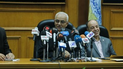 حجازي: التابلت وسيلة تعليمية وليس غاية