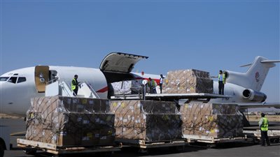 التحالف العربي يعلن خطة مساعدات عاجلة إلى الحديدة اليمنية