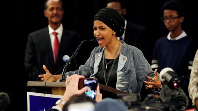 إلهان عمر: ما يحدث في فنزويلا «انقلاب» مدعوم من أمريكا