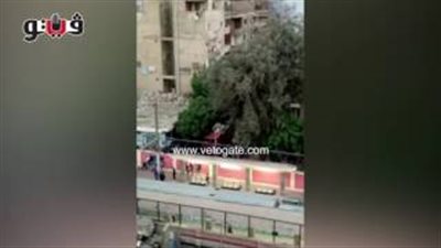 بالفيديو.. حريق في مصنع أمام مترو حدائق الزيتون