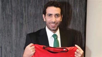«أبو تريكة»: كلنا مع منتخبنا