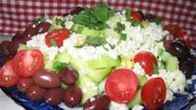 التحقيقات تكشف لغز وفاة طالبة بسبب وجبة سحور فاسدة في الهرم