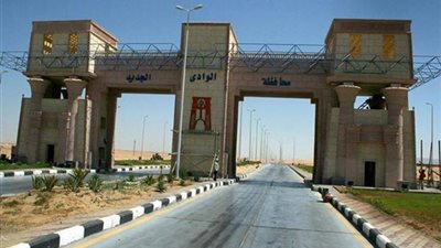 الوادى الجديد.. المعدات تحصد أحلام شباب الخريجين