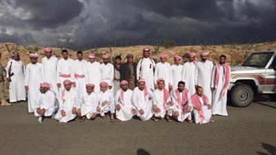 بالصور.. المتحدث باسم الحوثيين يعلن تسلم 40 أسيرا من السعودية