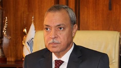 محافظ قنا: 15 مليونا و572 ألف جنيه لتنمية المشروعات الصغيرة