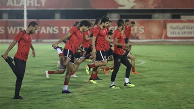 مران استشفائي للأساسيين في الأهلي