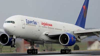 مطار القاهرة يستقبل 5 مصريين مرحلين من إيطاليا