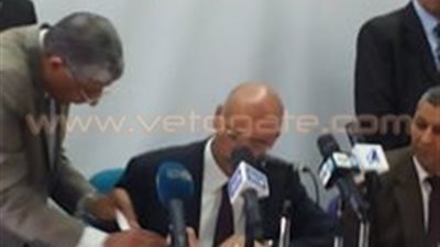 تفاصيل نتيجة شهادة الدبلومات الفنية.. وزير التعليم الفني يعتمد النتيجة بنسبة نجاح 53%.. 23 طالبا في المراكز الأولى.. فتيات المحافظات تتصدر أسماء الأوائل.. وتفاوت نسب النجاح للتخصصات المختلفة