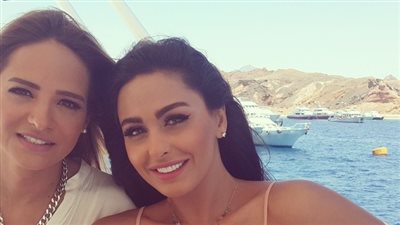 بالصورة.. ميس حمدان في إجازة بشرم الشيخ