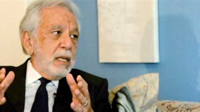 حلول بديلة للتسعيرة الجبرية لضبط الأسواق.. دلاور: تفعيل تجربة الولايات المتحدة وتثبيت الأسعار مع الأجور..عامر: تبني الدولة قطاعا اقتصاديا قويا ينافس الخاص ويجبره على تخفيض أثمان السلع