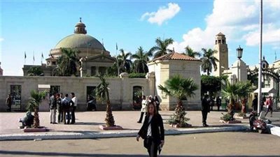 جامعة القاهرة تستعد لامتحانات مركز التعليم المدمج.. غدا