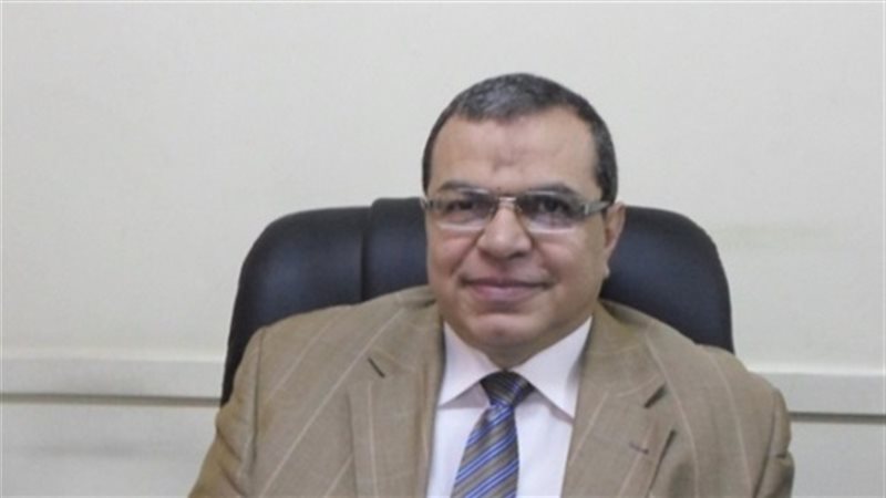 وزير القوى العاملة،