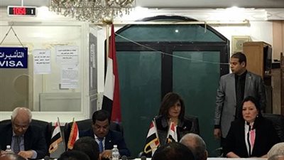 نبيلة مكرم: أنا وزيرة لكل المصريين