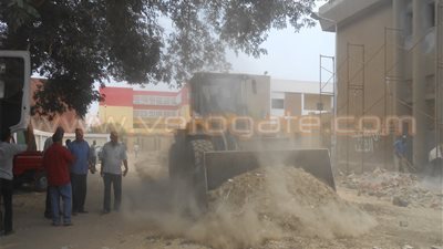 محافظ الجيزة يطالب بإبعاد نقاط تجميع القمامة عن المستشفيات والمدارس