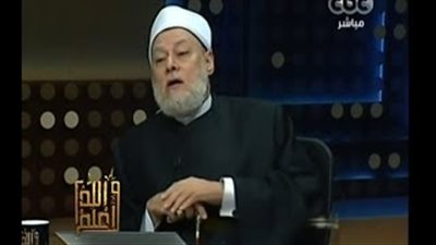 بالفيديو.. علي جمعة يتهم الإخوان بتشويه فتوى إفطار «المصايف والرحلات»