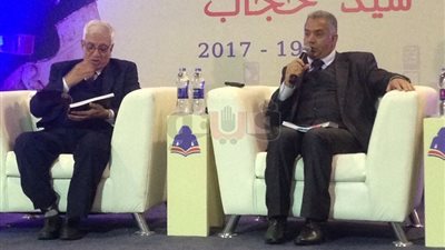 «ملكات مصر» كتاب جديد لممدوح الدماطي وزير الآثار الأسبق
