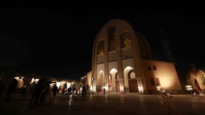 3 وزراء وقيادات الداخلية يصلون «الكاتدرائية» لتهنئة الأقباط