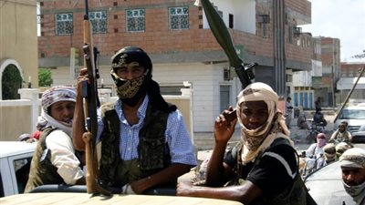 قوات الحزام الأمني تقتحم معقلا للقاعدة جنوبي اليمن