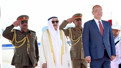إعادة إعمار العلاقات.. أمير الكويت في قلب بلاد الرافدين (صور)