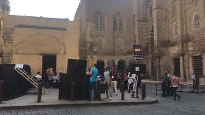 تجهيز مسرح الشاعر بالمعز لاستقبال حفلات «سماع» (صور)