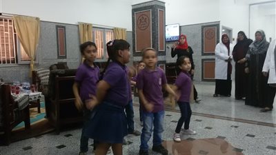 «مركز الحكيم» يرسم البسمة على وجوه أهالي قنا (صور)