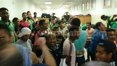 بالصور.. لاعبو سيراميكا يحتفلون بالفوز على الشمس في دورة الترقي
