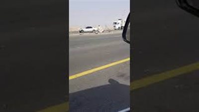 تعرض سيارة لحادث مرور مروع بجدة (فيديو)