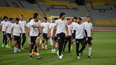 بالصور..خماسي الأهلي ينتظم في تدريبات المنتخب استعدادًا للقاء تونس