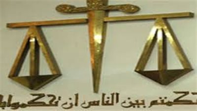 تجديد حبس 5 متهمين بانتحال صفة ضباط شرطة لسرقة 1.5 مليون جنيه