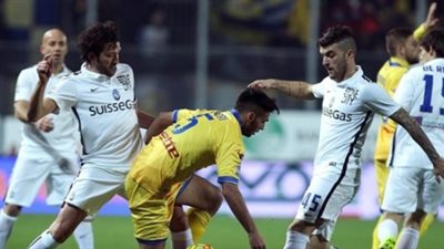 يوفنتوس يتعادل سلبيا أمام فروسينوني بالشوط الأول