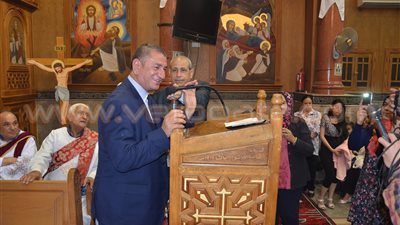 محافظ كفر الشيخ يدعو للعمل والإنتاج من كنيسة مار جرجس