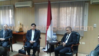 وزير الآثار يبحث مع مندوب الحكومة اليابانية سبل التعاون بين البلدين