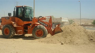 الإسكان: استمرار تنظيم حملات رفع المخلفات والإشغالات بأسيوط الجديدة