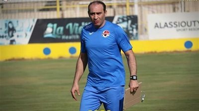 300 ألف شهريا تغري «علي ماهر» للرحيل إلى سموحة