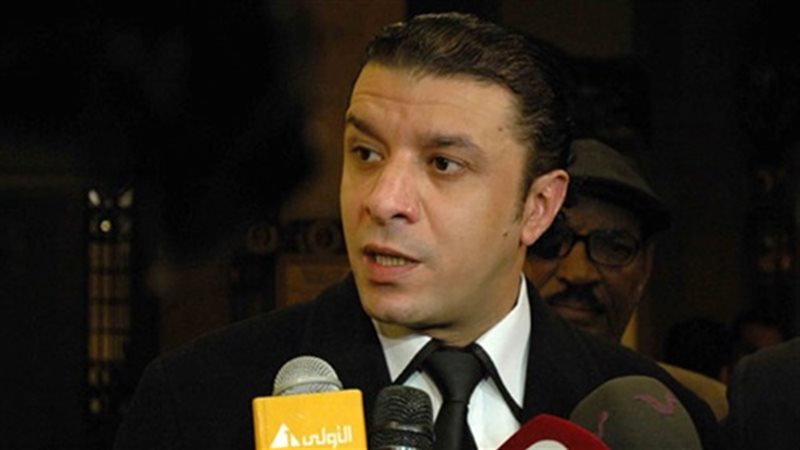 الفنان مصطفى كامل،
