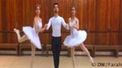 عراقيات يرفعن راية الفن في مواجهة التشدد