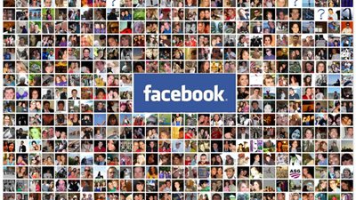 أطرف الإجابات عن سؤال «هتعمل إيه لو عشت يوم في السبعينيات؟».. محمد: «هقطع رجل مجدي عبد الغني».. معتز: «برضه مش هلبس الشرلستون».. أحمد: «كنت هعمل سوالف القرد».. 