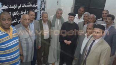 بالصور.. «نواب أسيوط» يهنئون الأقباط بعيد القيامة