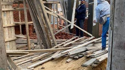 إيقاف أعمال البناء في 5 عقارات مخالفة بالإسكندرية | صور