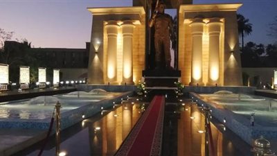 رئيس مدينة الأقصر يتابع وضع اللمسات النهائية لافتتاح النصب التذكاري لشهداء المحافظة