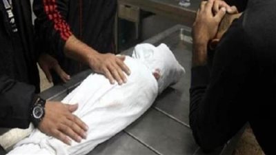 والدة المتهمة بإلقاء طفلتيها من الدور الرابع: 