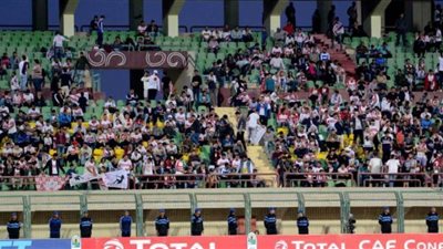 جماهير الزمالك تبدأ التوافد على ملعب السلام