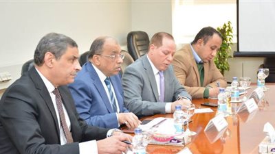 وزير المالية: تخصيص 2 مليار جنيه لرصف الطرق الداخلية بالمحافظات